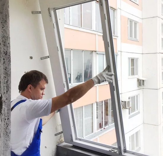 Замена стеклопакета на балконе