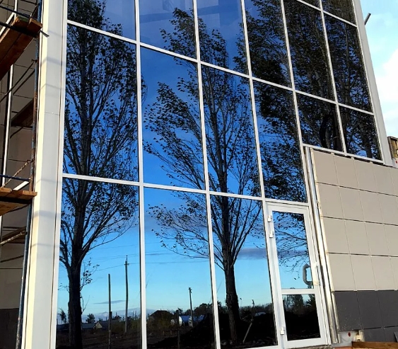 Фасадные алюминиевые окна
